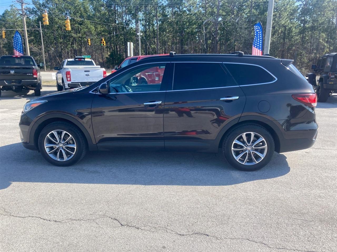 Hyundai Santa Fe SE FWD 2018