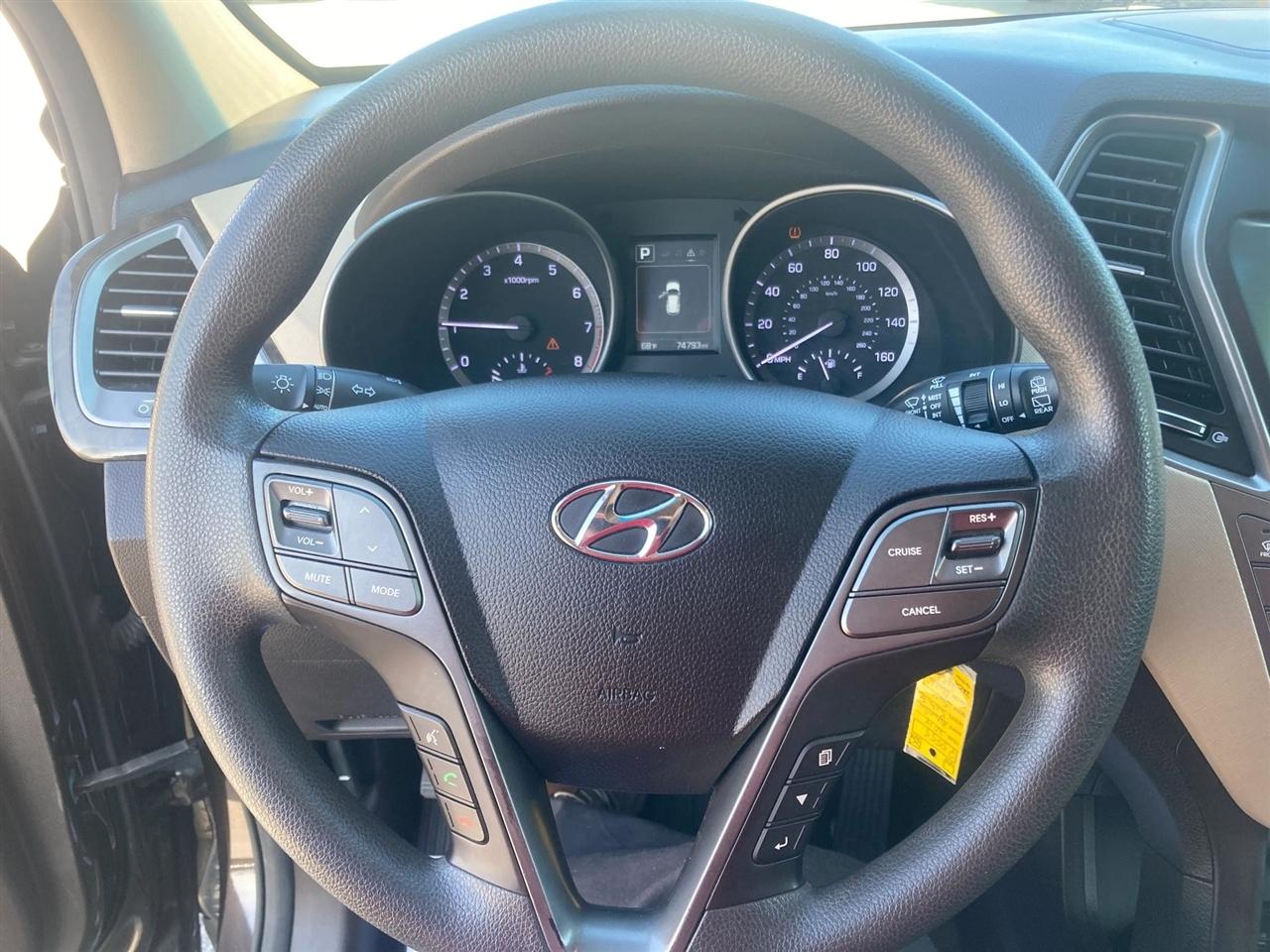 Hyundai Santa Fe SE FWD 2018