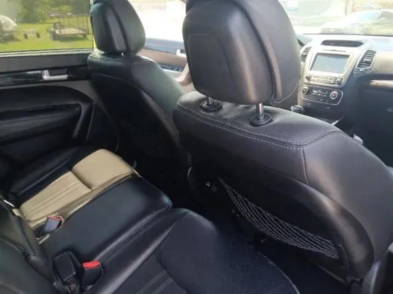 Kia Sorento SX V6 FWD 2015