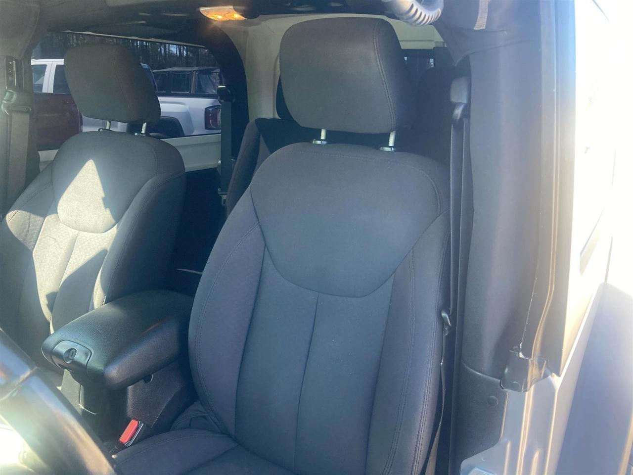 Jeep Wrangler Sport 4WD 2015