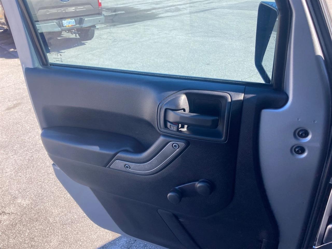 Jeep Wrangler Sport 4WD 2015