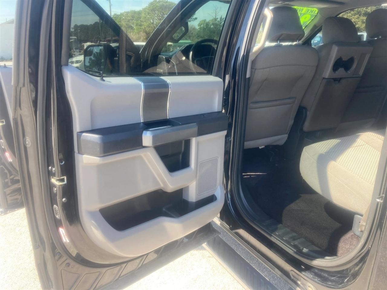 Ford F-150 XLT SuperCrew 5.5-ft. Bed 4WD 2016