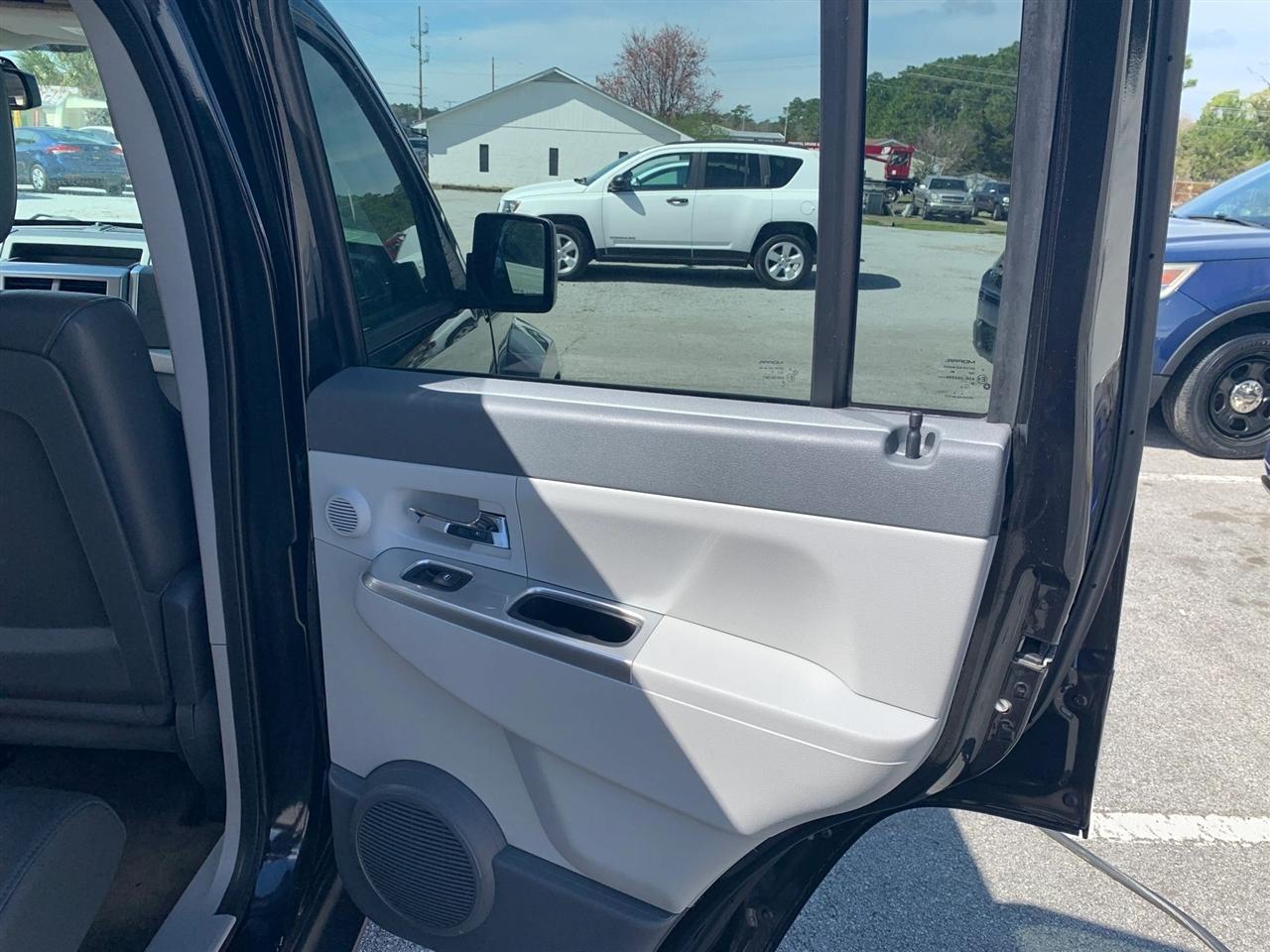 Jeep Liberty Limited 2WD 2008