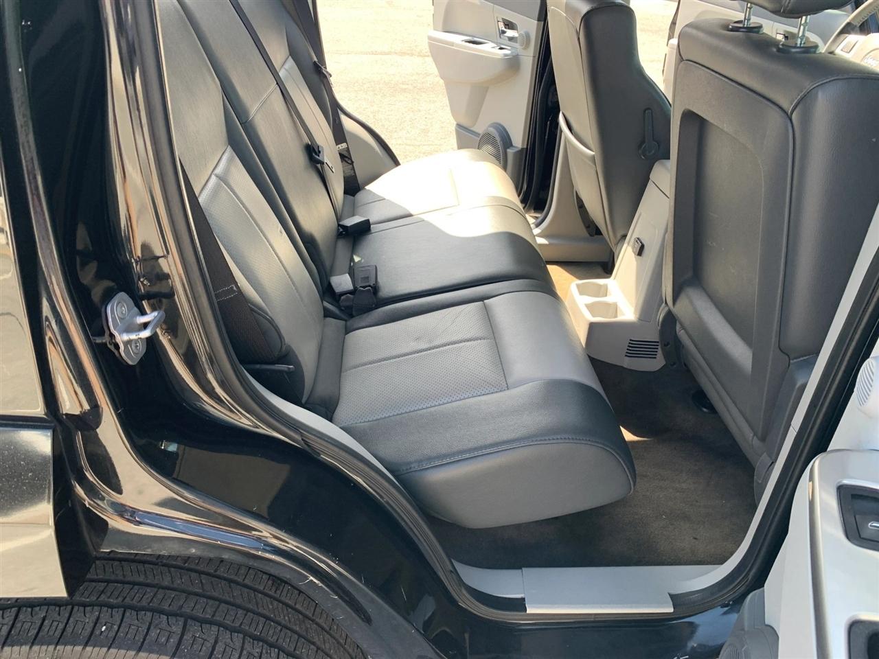 Jeep Liberty Limited 2WD 2008