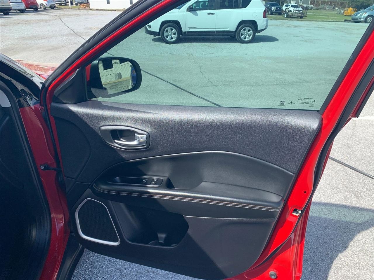 Jeep Compass Latitude FWD 2018