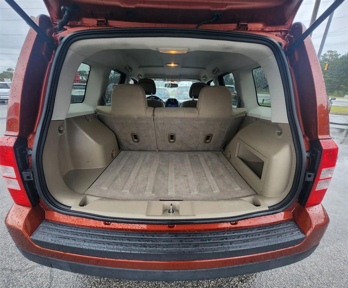 Jeep Patriot Latitude 2WD 2012