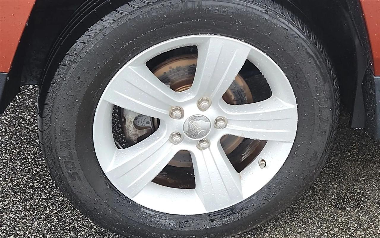 Jeep Patriot Latitude 2WD 2012