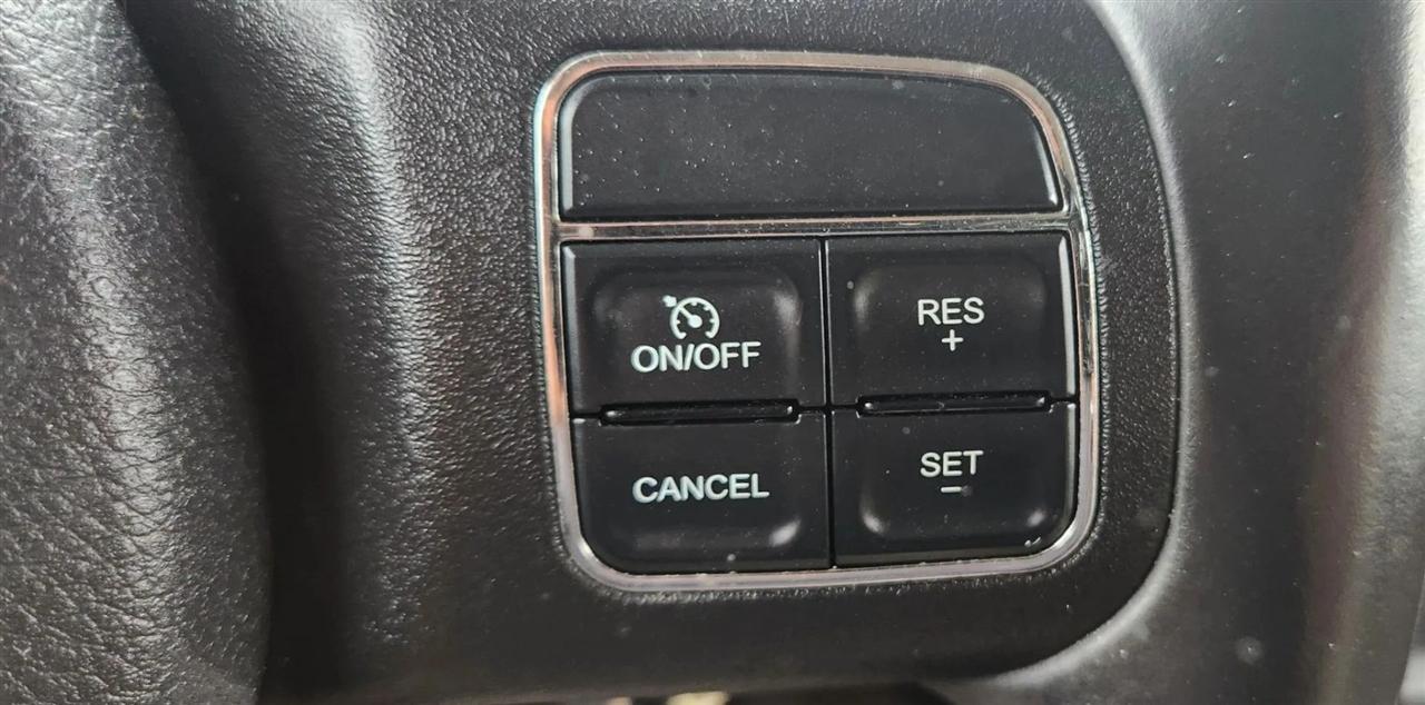 Jeep Patriot Latitude 2WD 2012