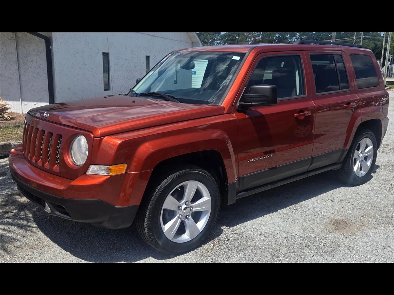 Jeep Patriot Latitude 2WD 2012