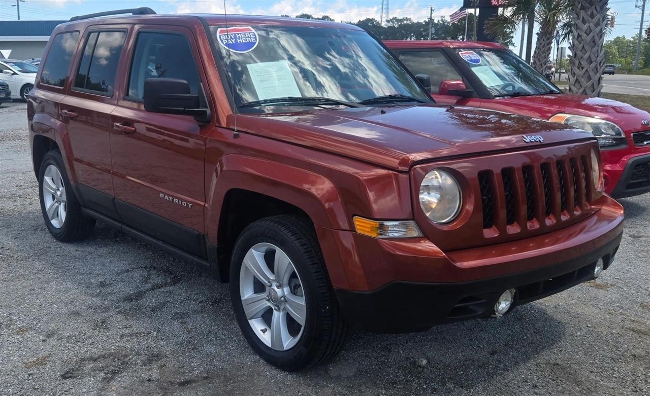 Jeep Patriot Latitude 2WD 2012
