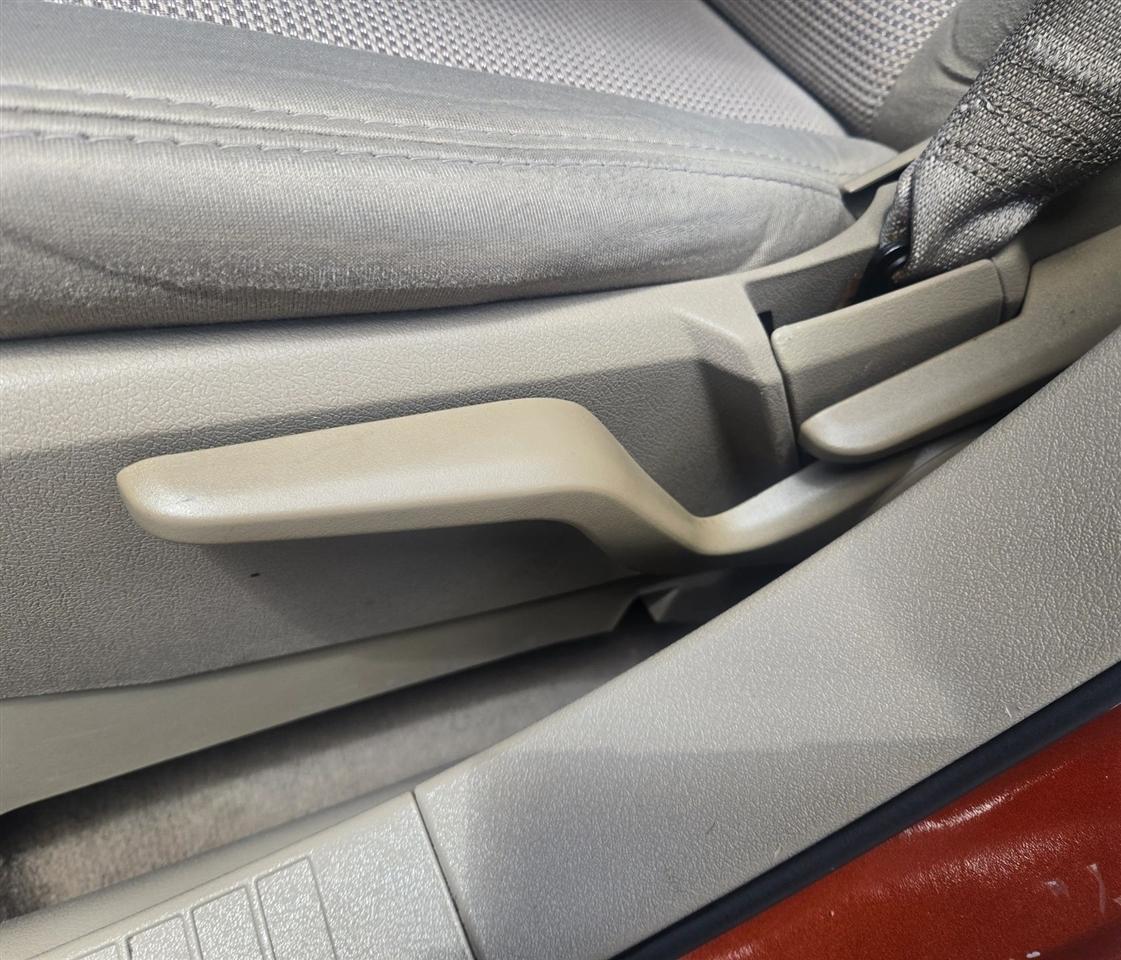 Jeep Patriot Latitude 2WD 2012