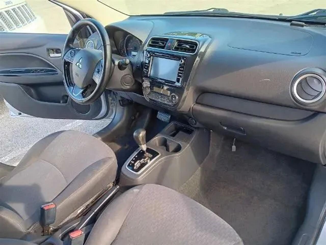 Mitsubishi Mirage SE 5M 2017