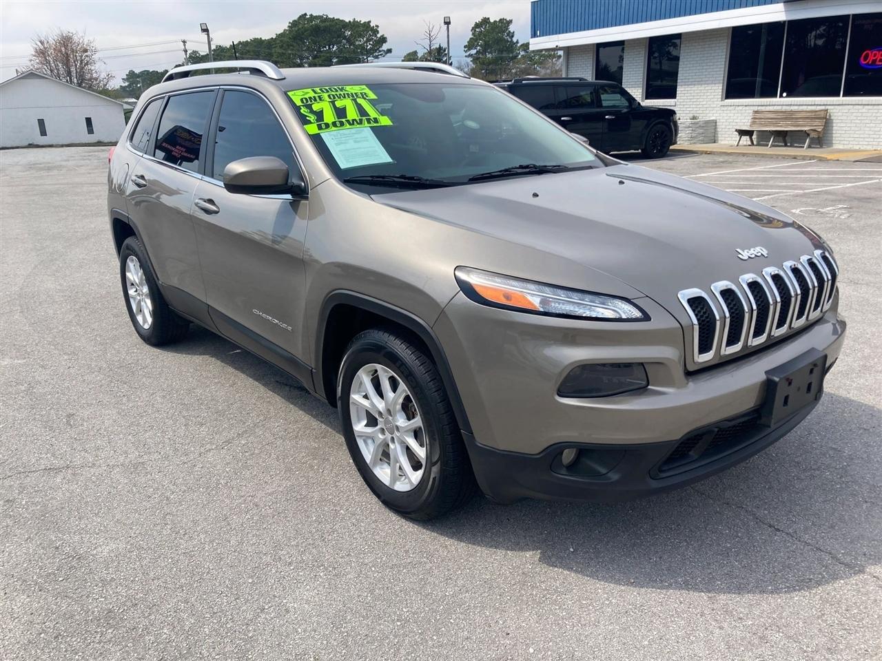 Jeep Cherokee Latitude 4WD 2017