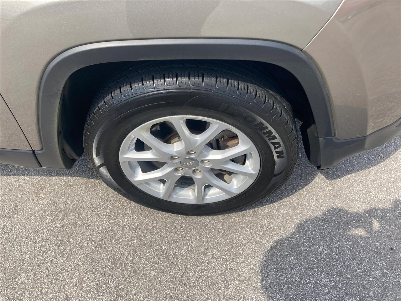 Jeep Cherokee Latitude 4WD 2017