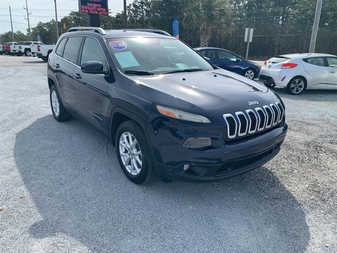 Jeep Cherokee Latitude FWD 2015