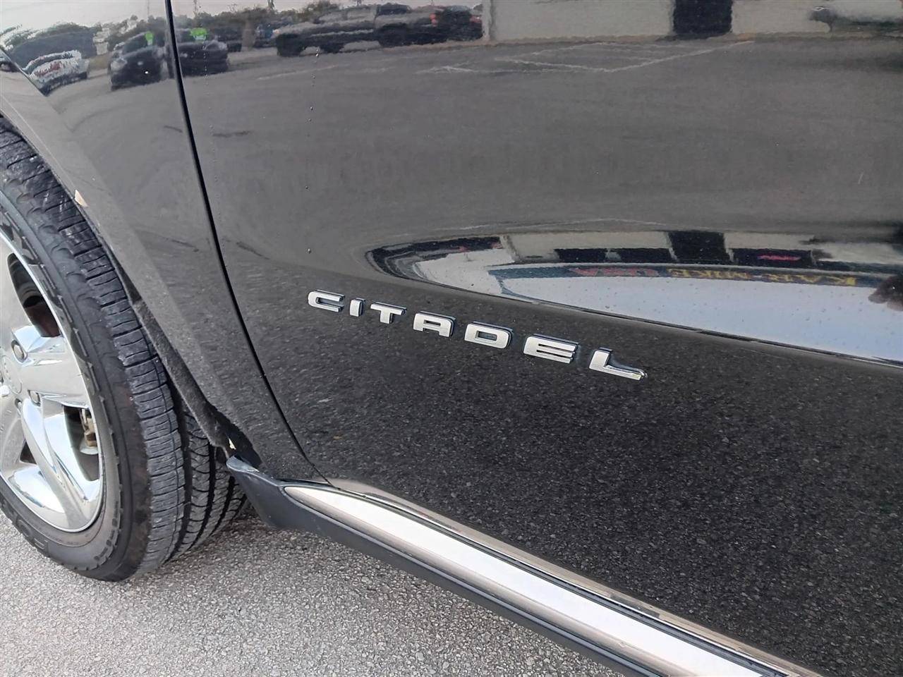 Dodge Durango Citadel AWD 2011