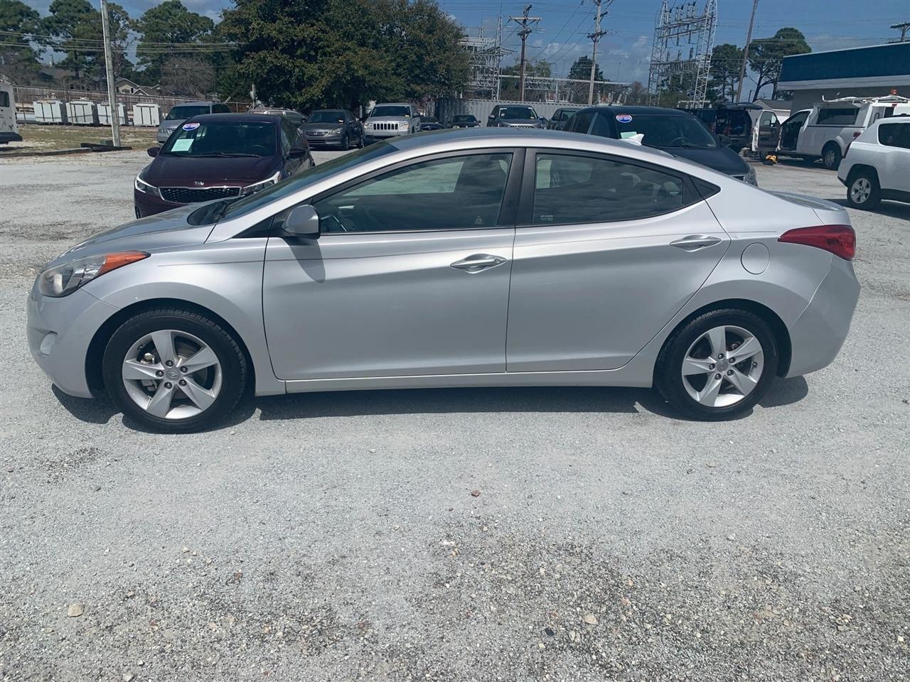 Hyundai Elantra GLS A/T 2013