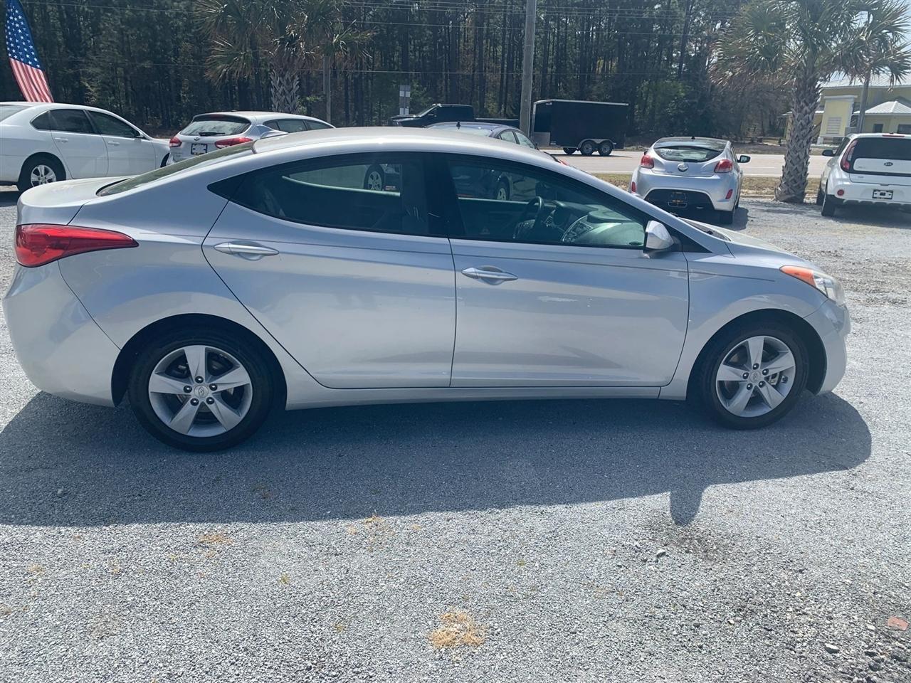 Hyundai Elantra GLS A/T 2013