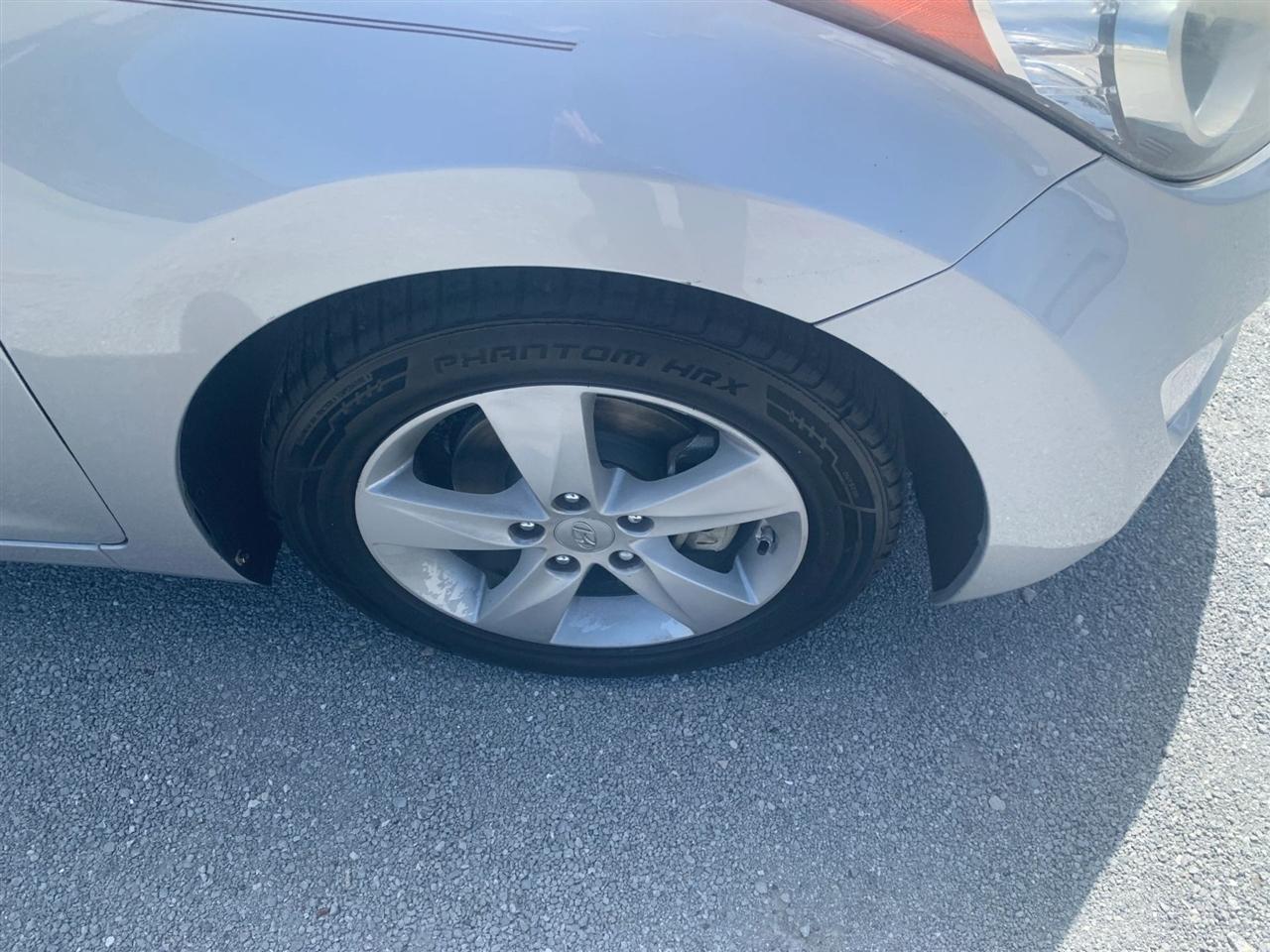 Hyundai Elantra GLS A/T 2013