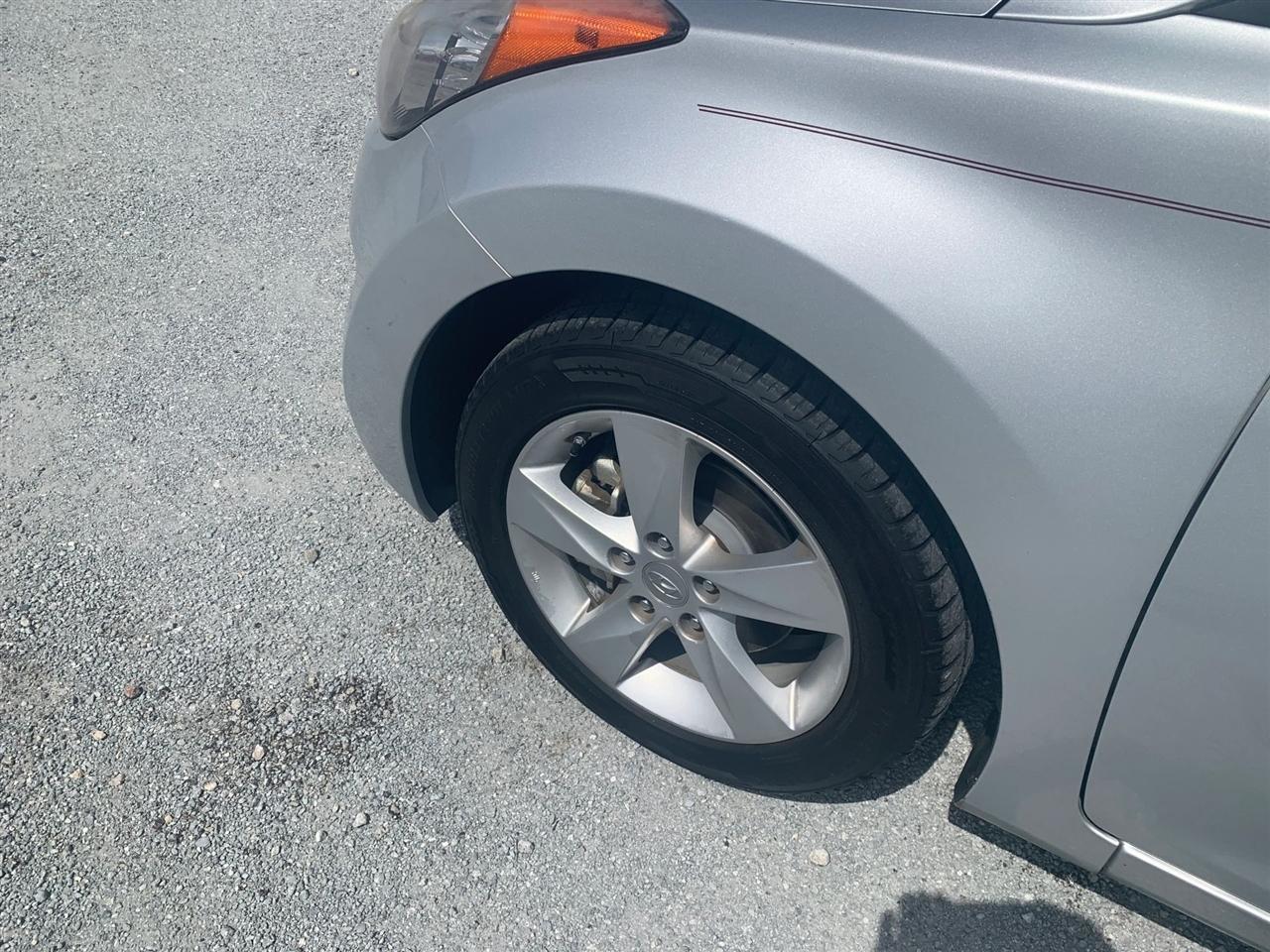 Hyundai Elantra GLS A/T 2013