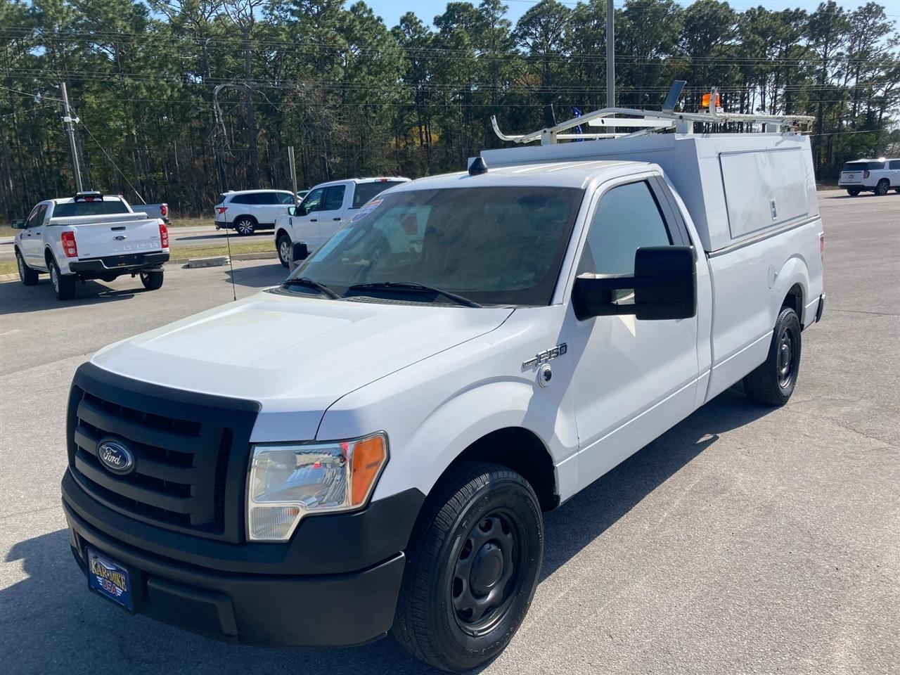 Ford F-150 XL 8-ft. Bed 2WD 2010