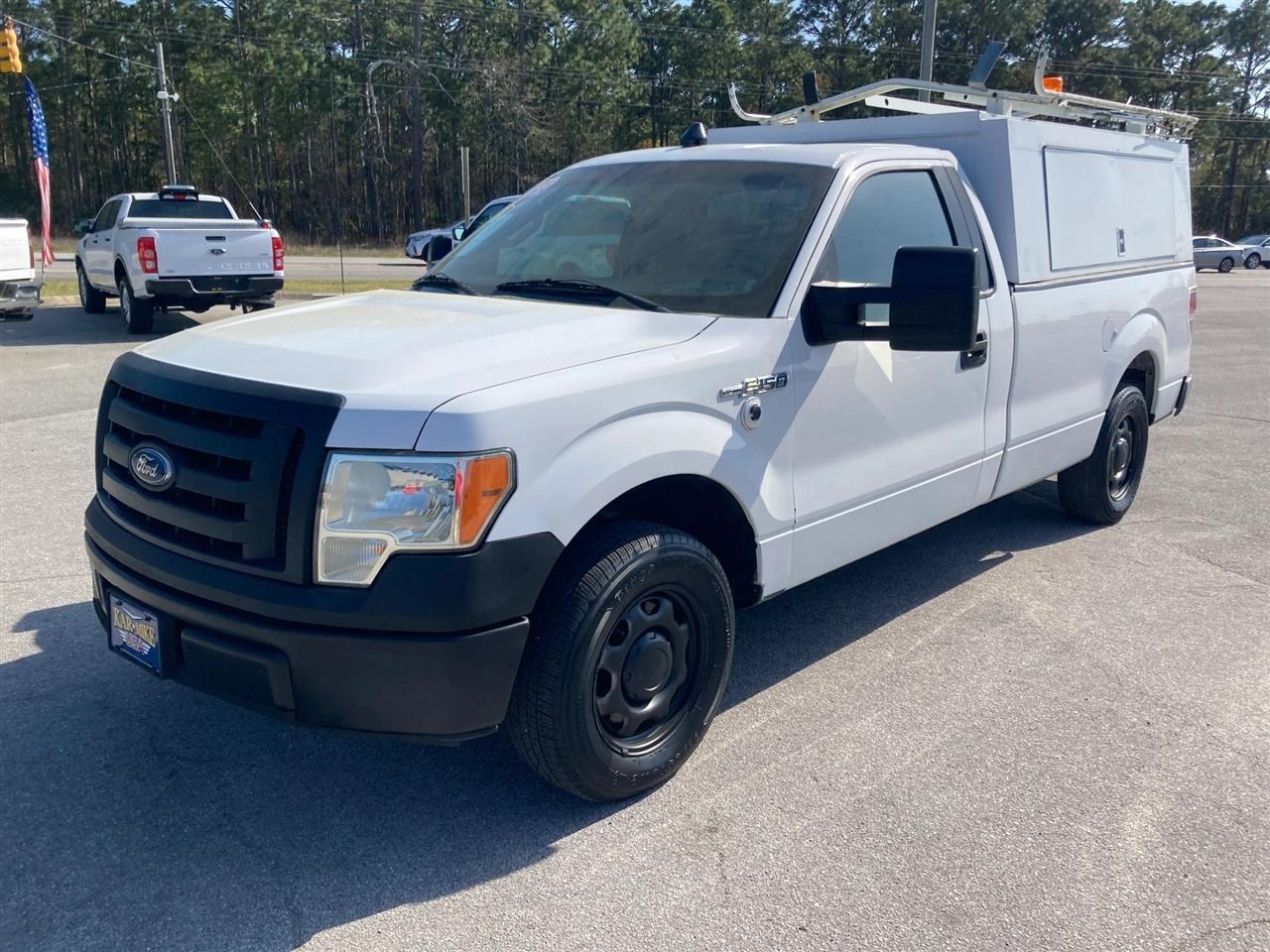 Ford F-150 XL 8-ft. Bed 2WD 2010