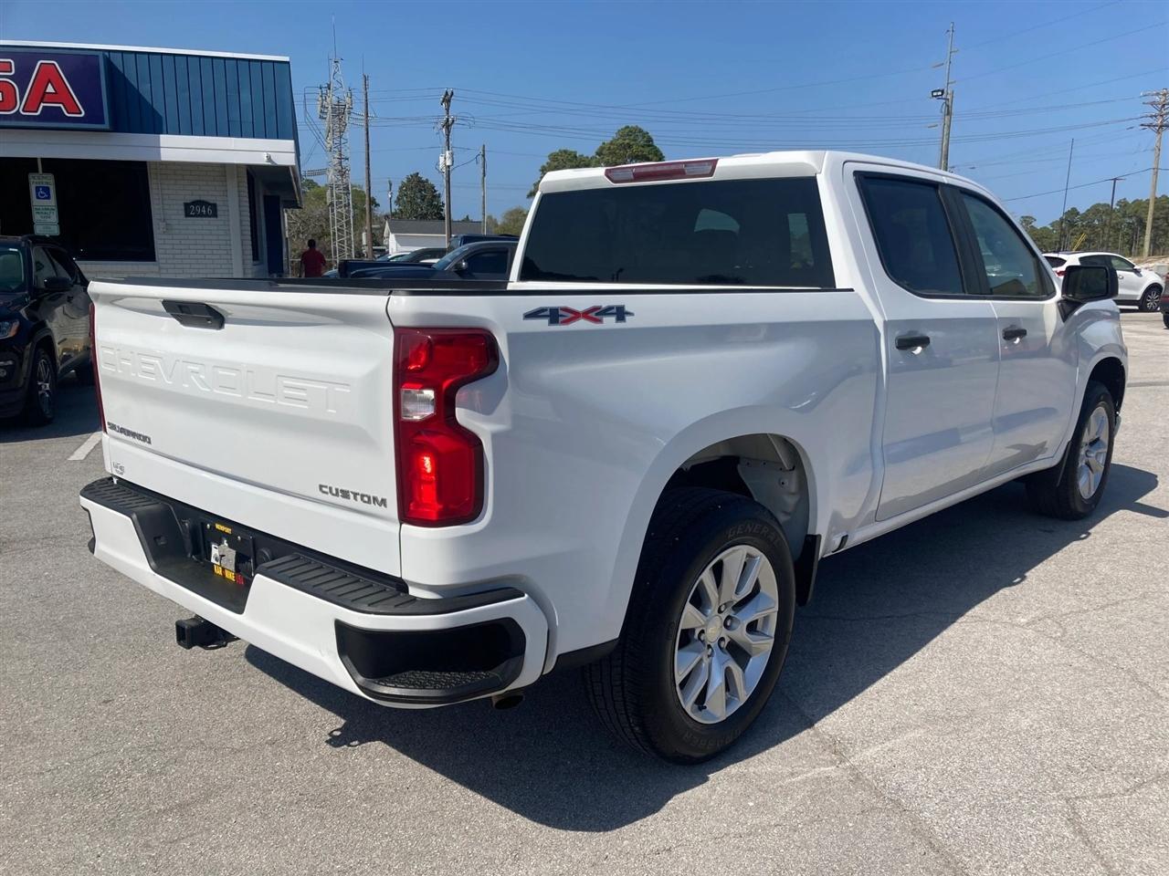 Chevrolet Silverado 1500 Limited Custom Crew Cab Long Box 4WD 2022