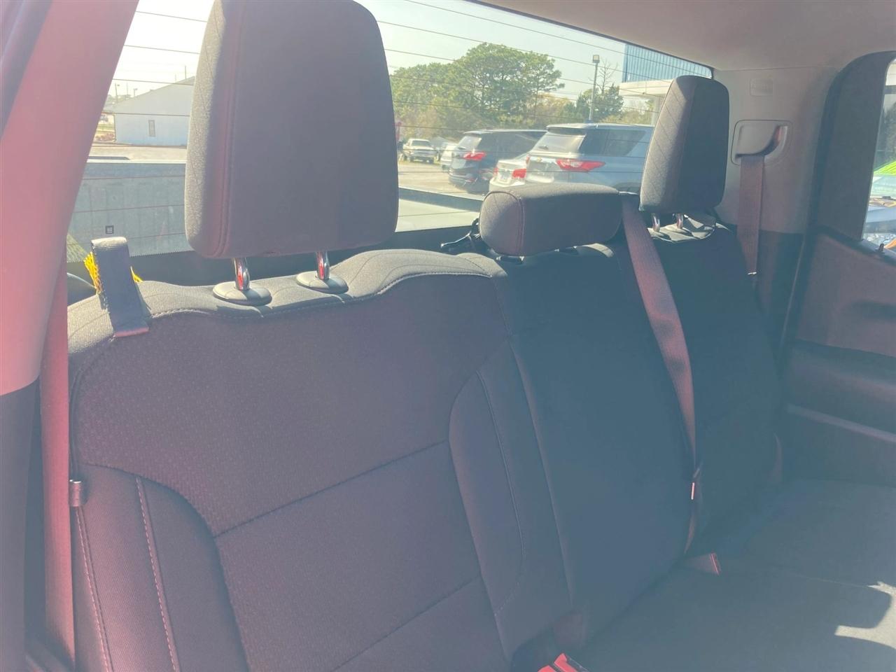 Chevrolet Silverado 1500 Limited Custom Crew Cab Long Box 4WD 2022