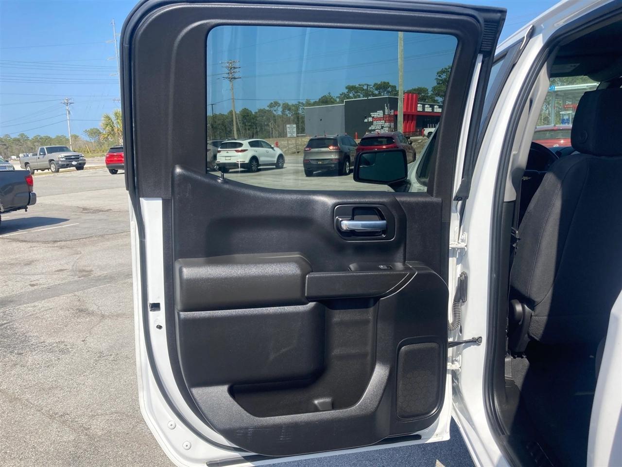 Chevrolet Silverado 1500 Limited Custom Crew Cab Long Box 4WD 2022