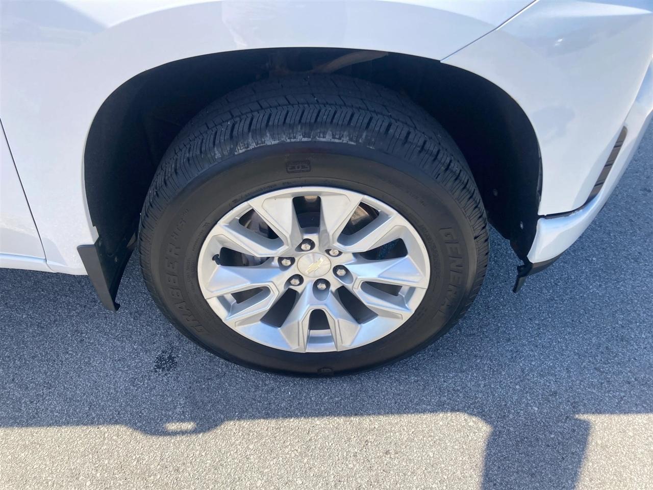 Chevrolet Silverado 1500 Limited Custom Crew Cab Long Box 4WD 2022