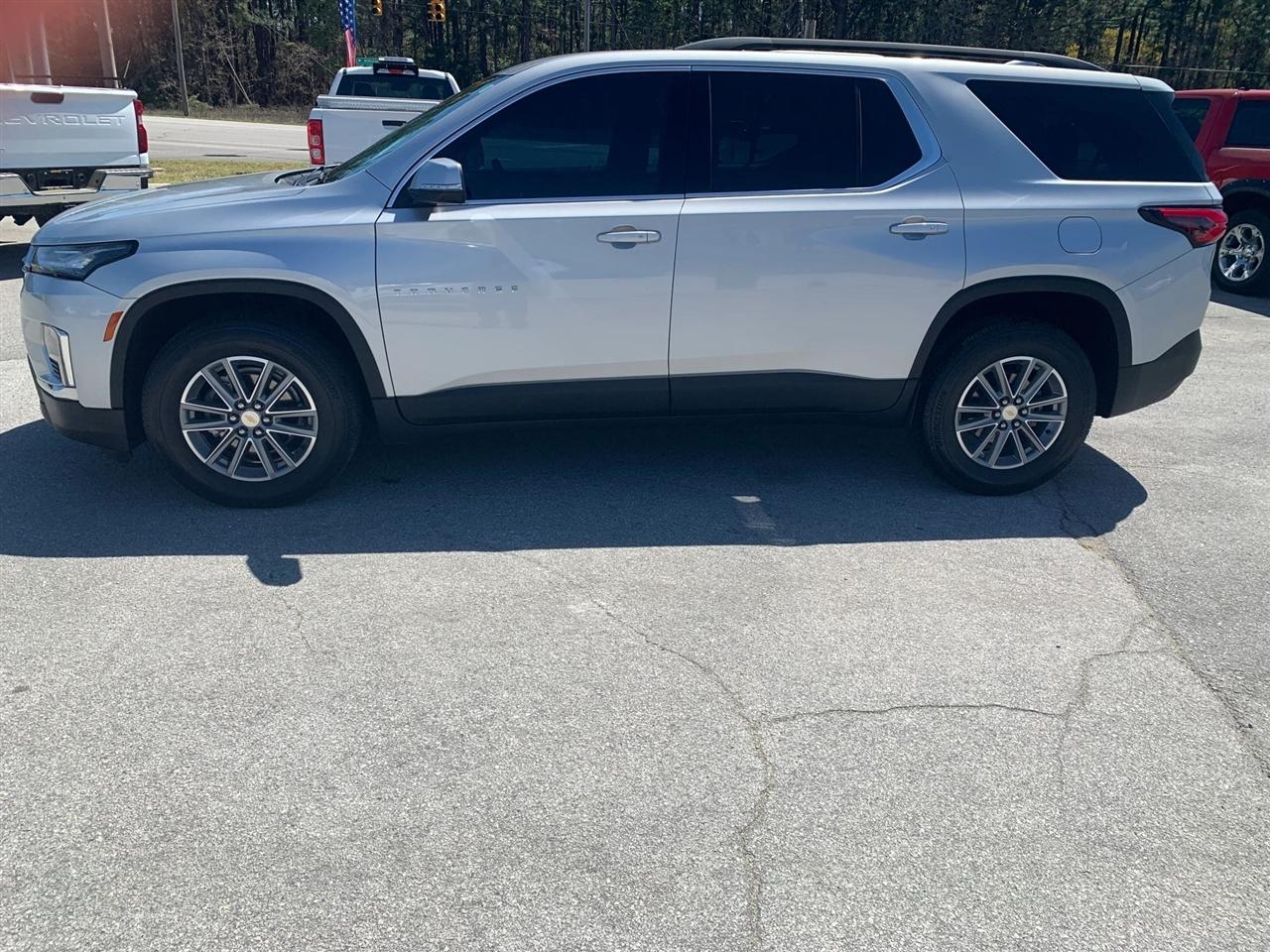 Chevrolet Traverse LT Cloth FWD 2022