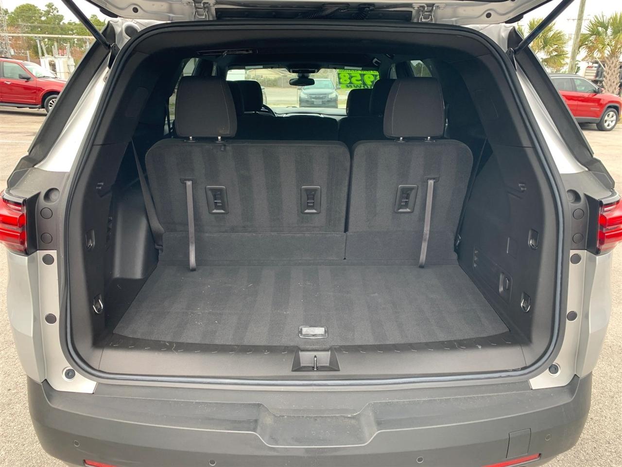 Chevrolet Traverse LT Cloth FWD 2022