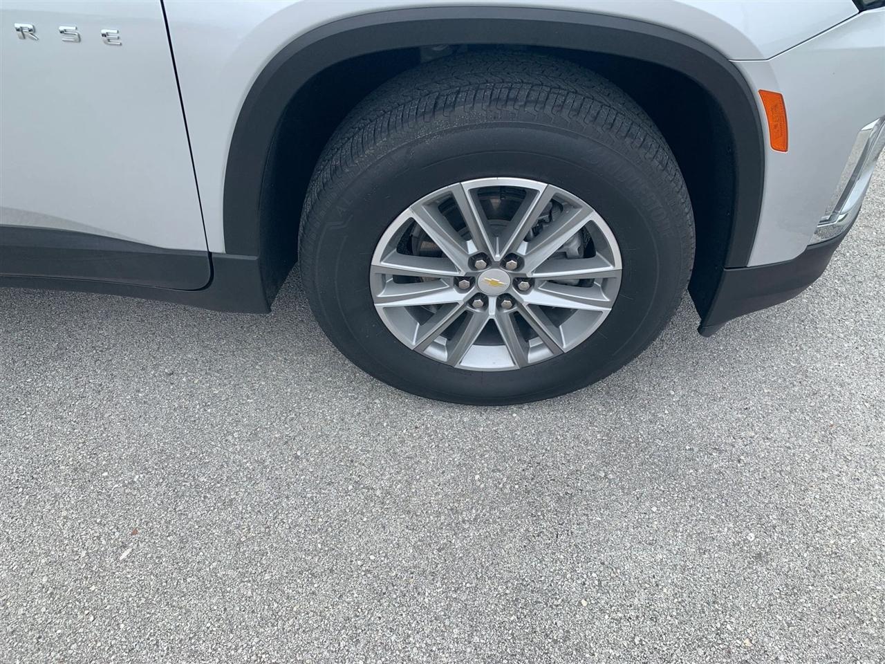 Chevrolet Traverse LT Cloth FWD 2022