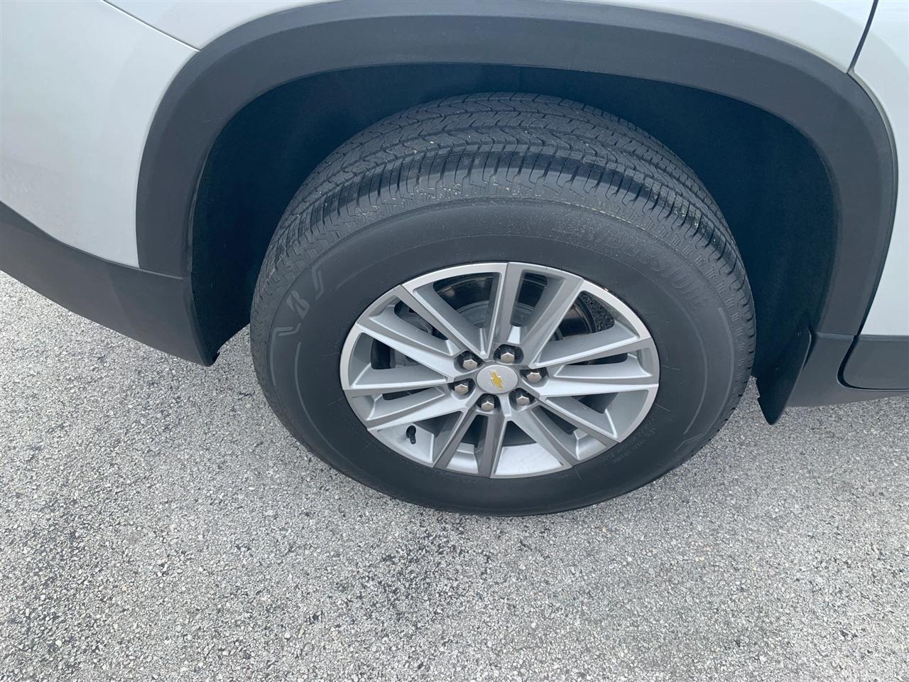 Chevrolet Traverse LT Cloth FWD 2022