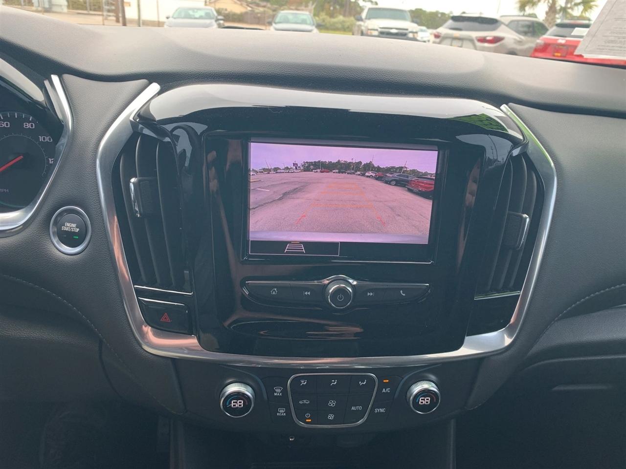 Chevrolet Traverse LT Cloth FWD 2022