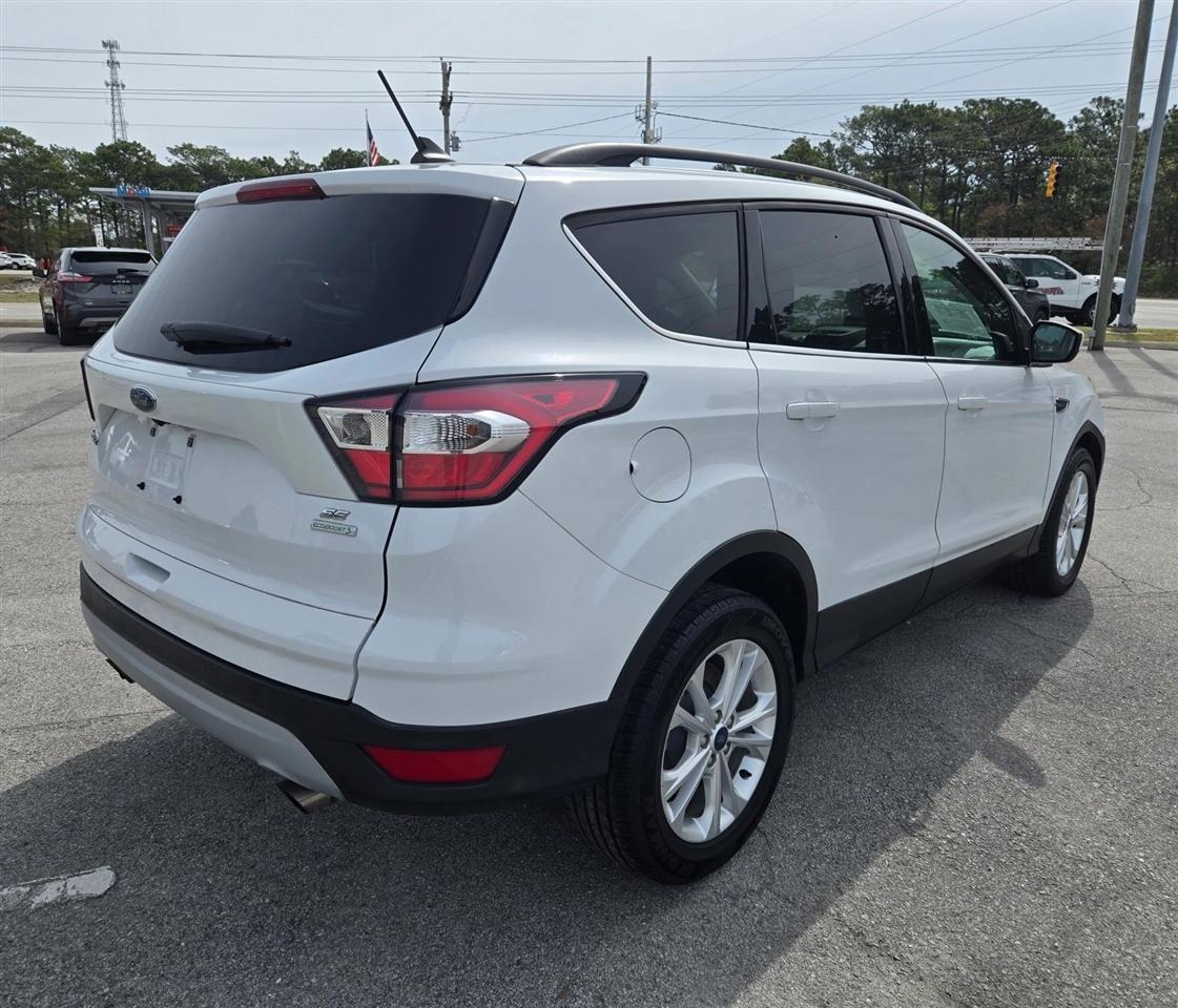 Ford Escape SE FWD 2018