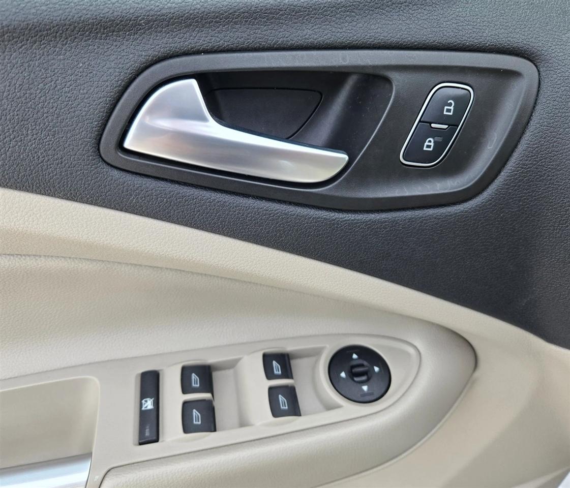 Ford Escape SE FWD 2018