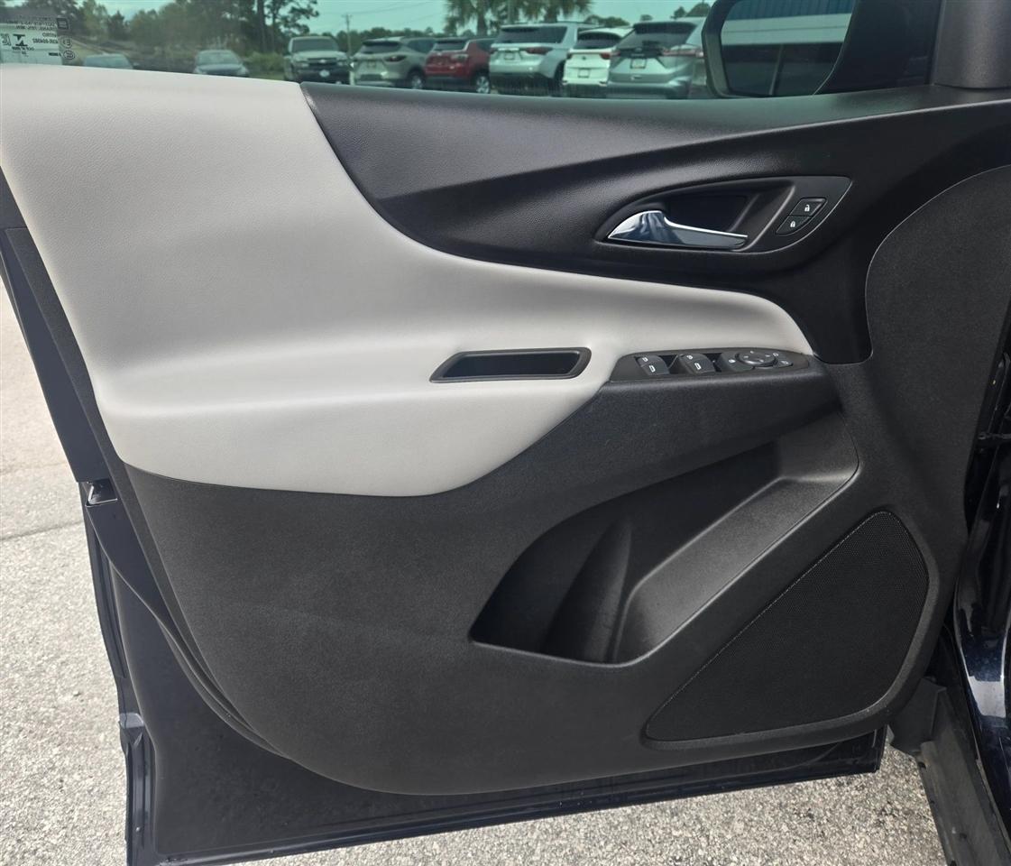 Chevrolet Equinox LS 2WD 2020