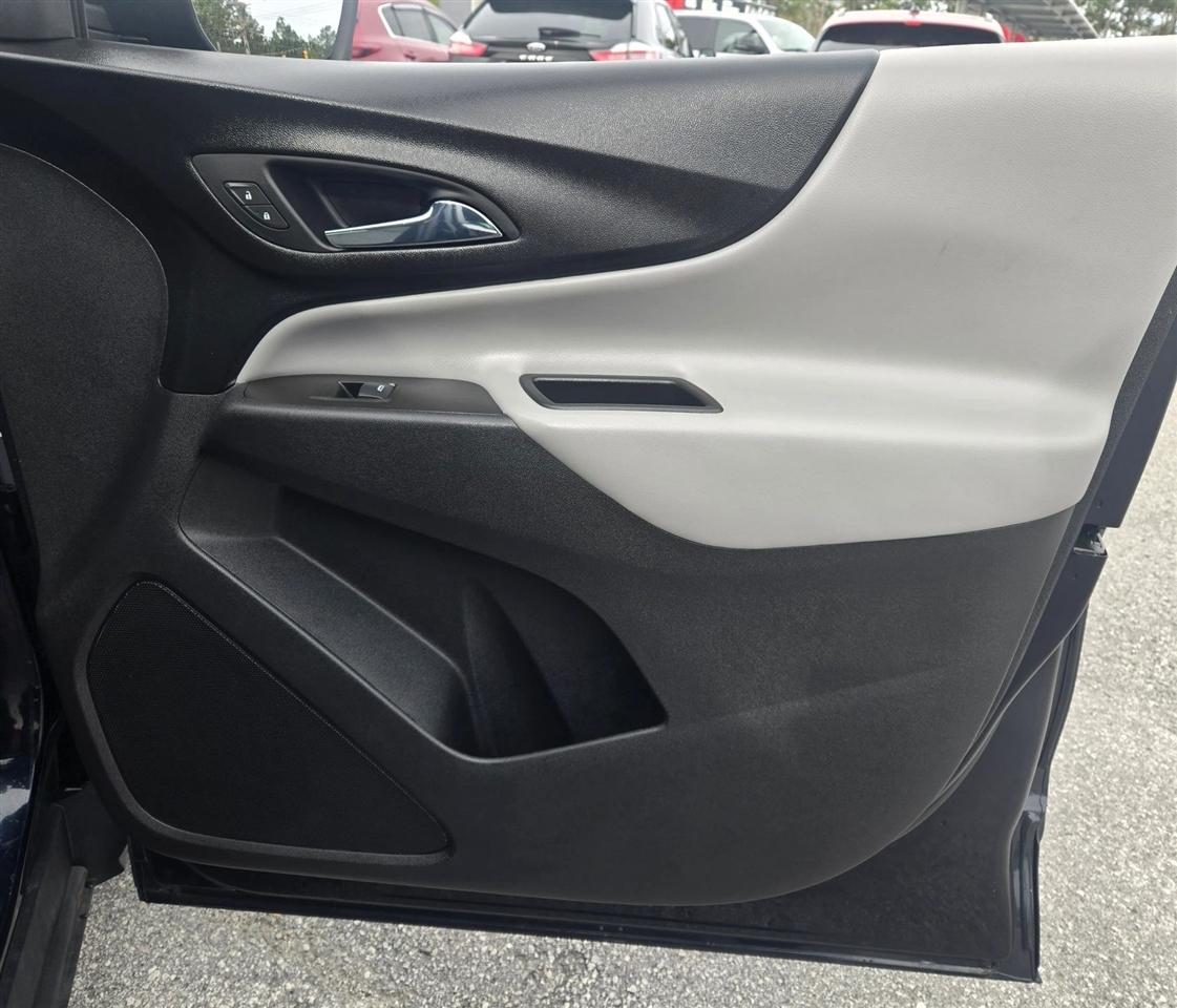 Chevrolet Equinox LS 2WD 2020