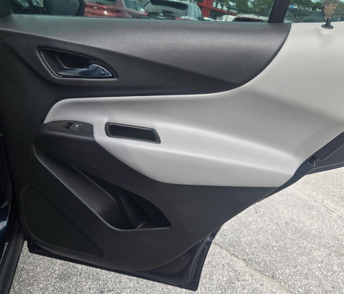 Chevrolet Equinox LS 2WD 2020