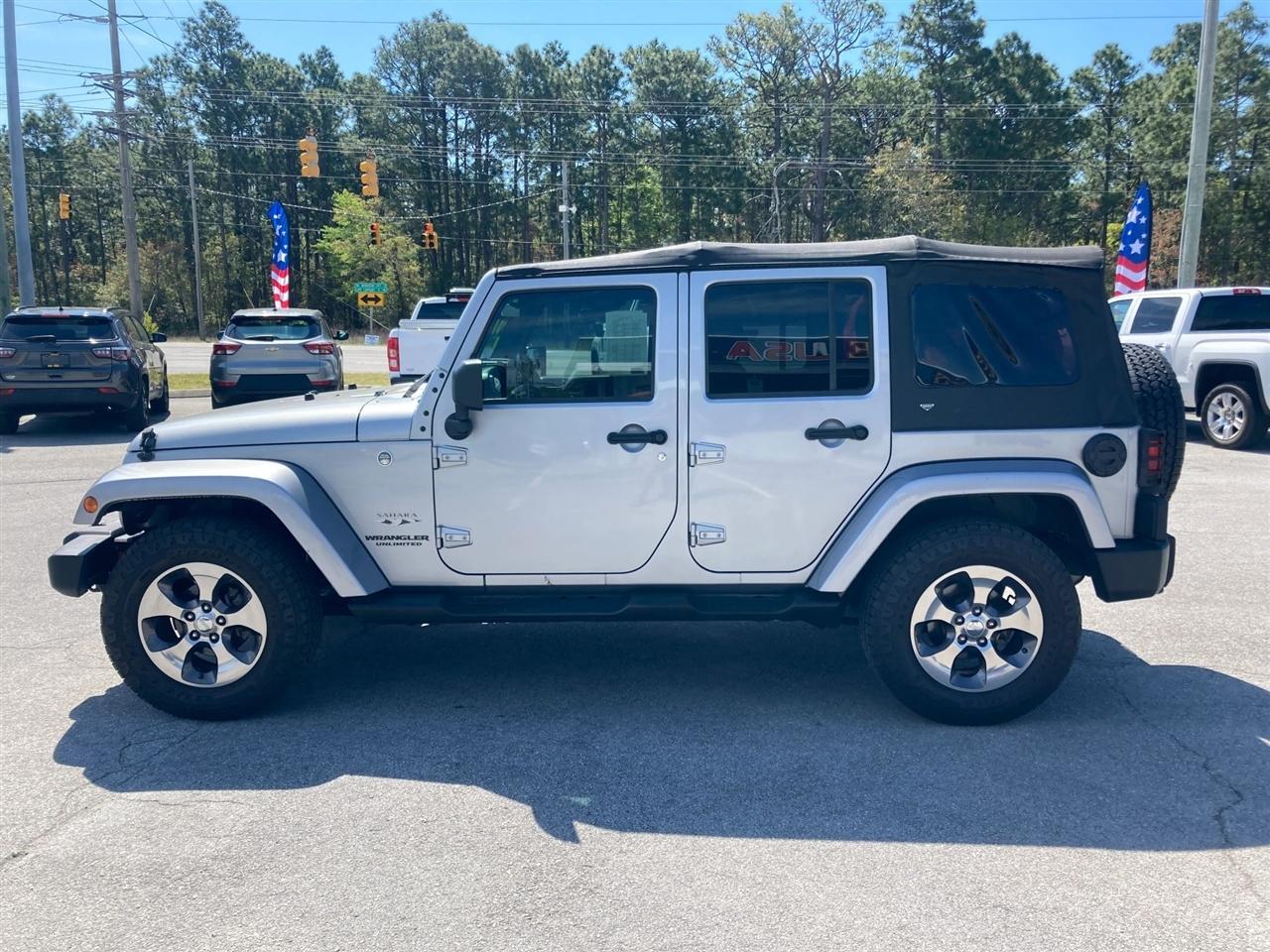 Jeep Wrangler Unlimited Sahara 4WD 2016