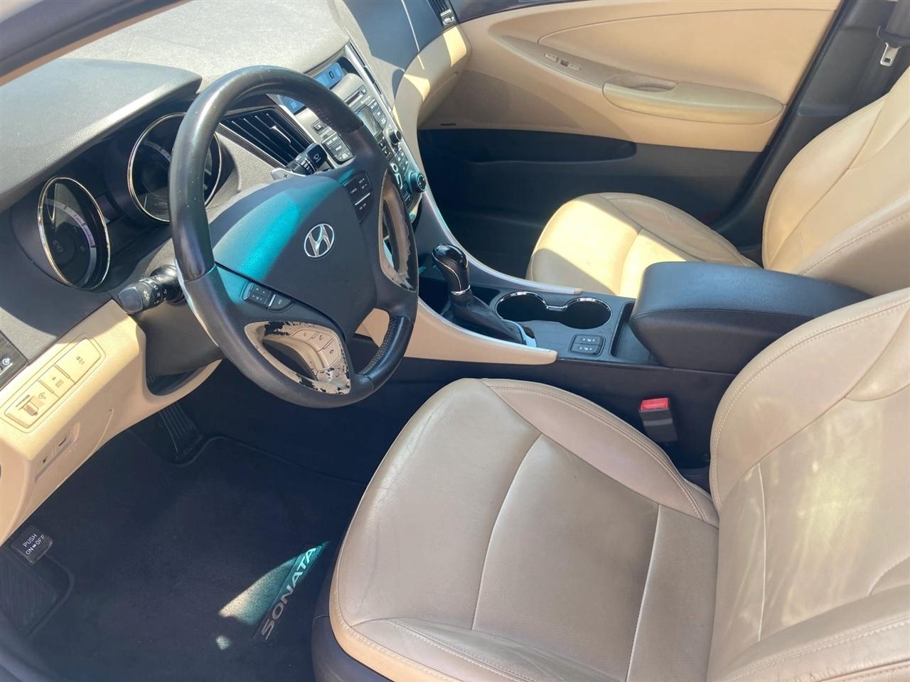 Hyundai Sonata Limited Auto 2012