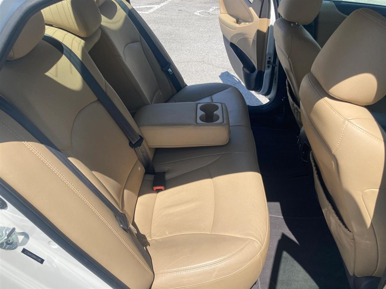 Hyundai Sonata Limited Auto 2012