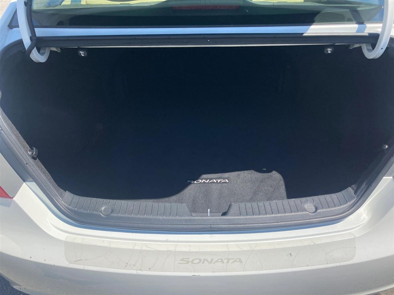 Hyundai Sonata Limited Auto 2012
