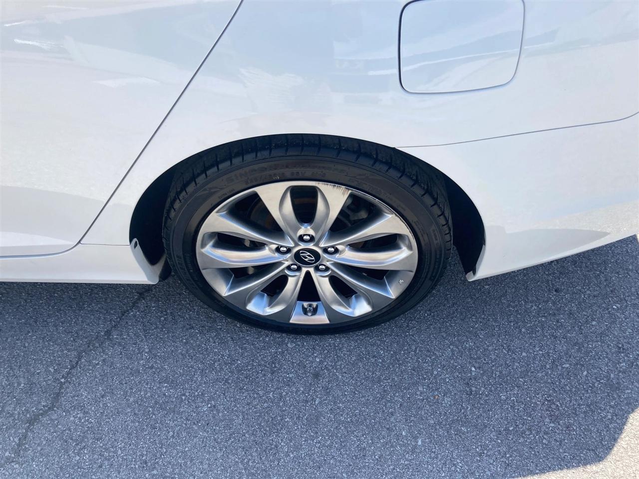 Hyundai Sonata Limited Auto 2012