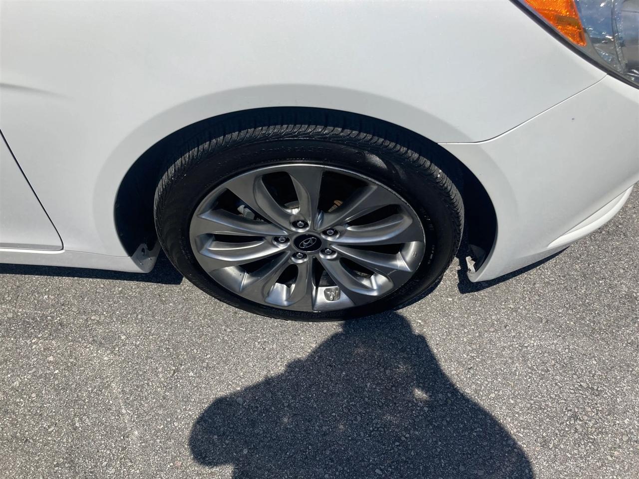 Hyundai Sonata Limited Auto 2012