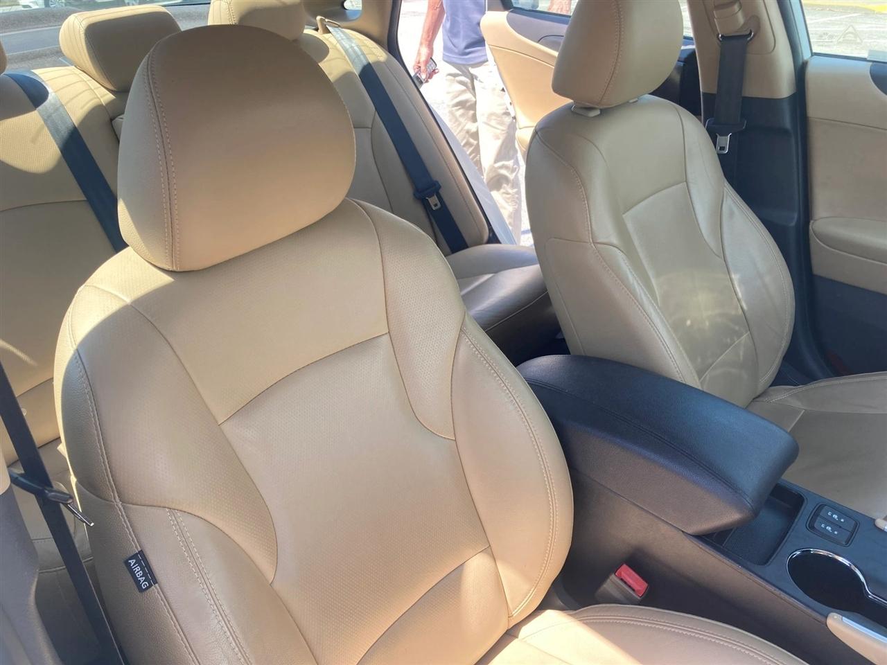 Hyundai Sonata Limited Auto 2012