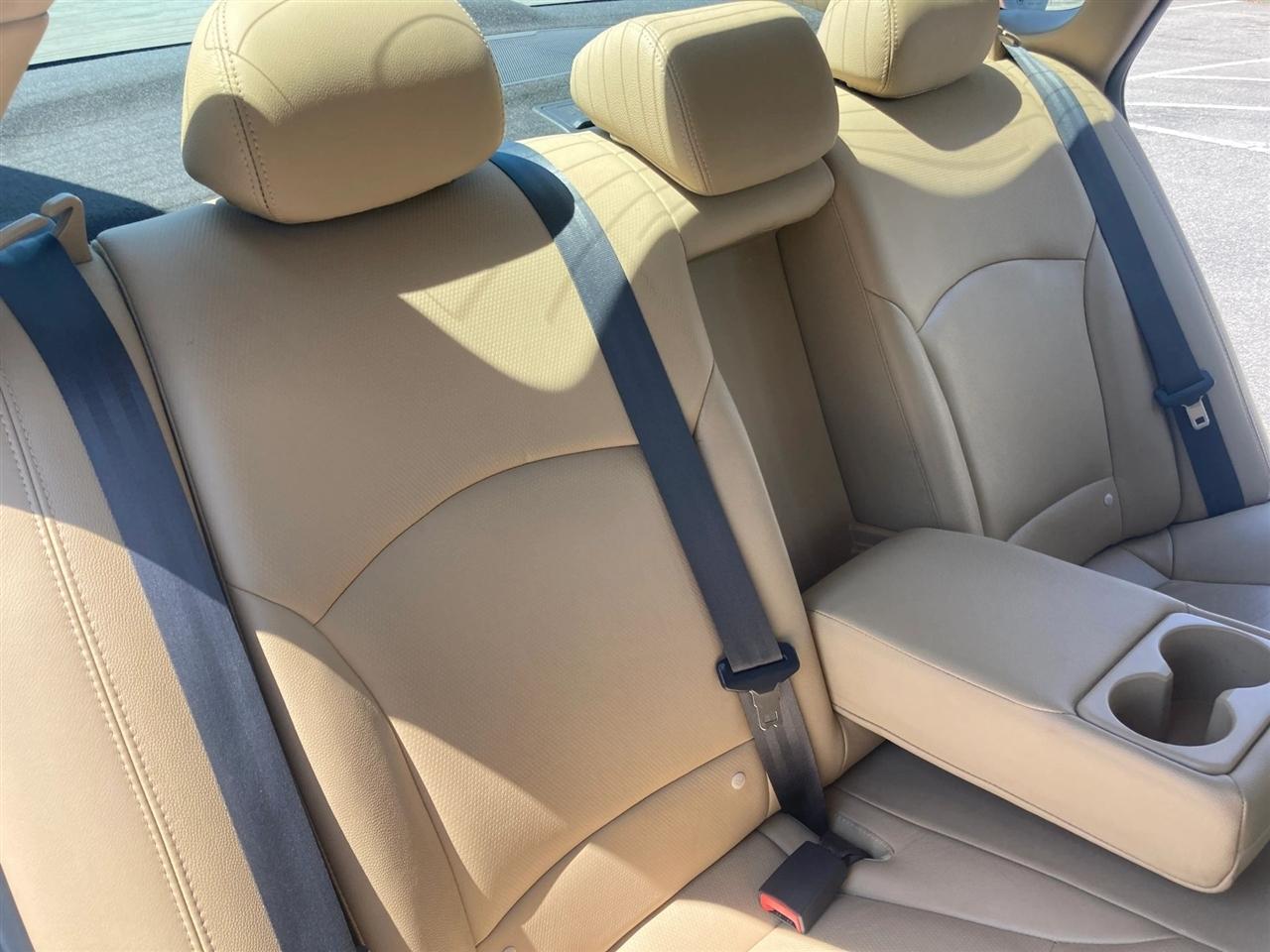 Hyundai Sonata Limited Auto 2012