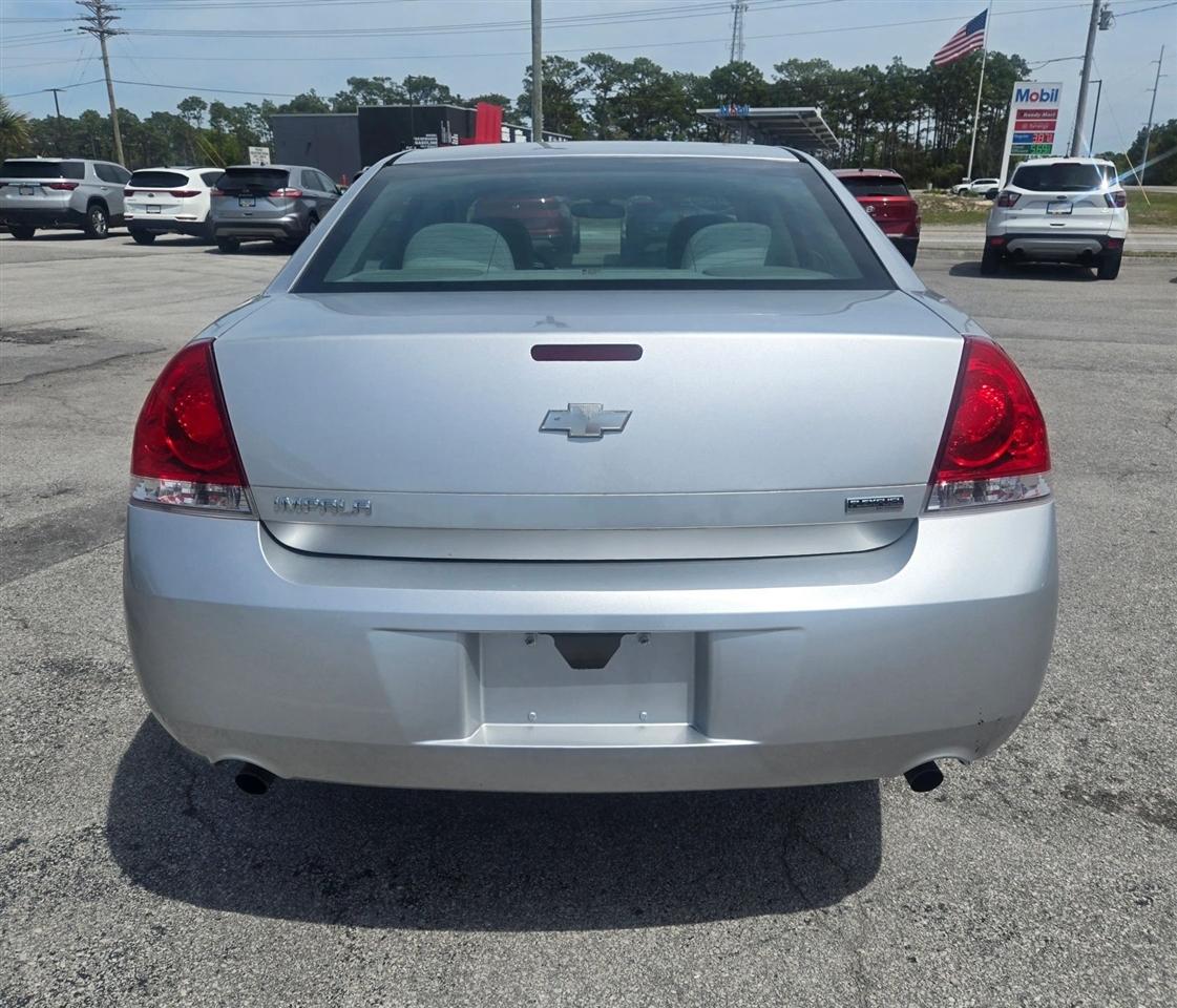 Chevrolet Impala LS (Fleet) 2012
