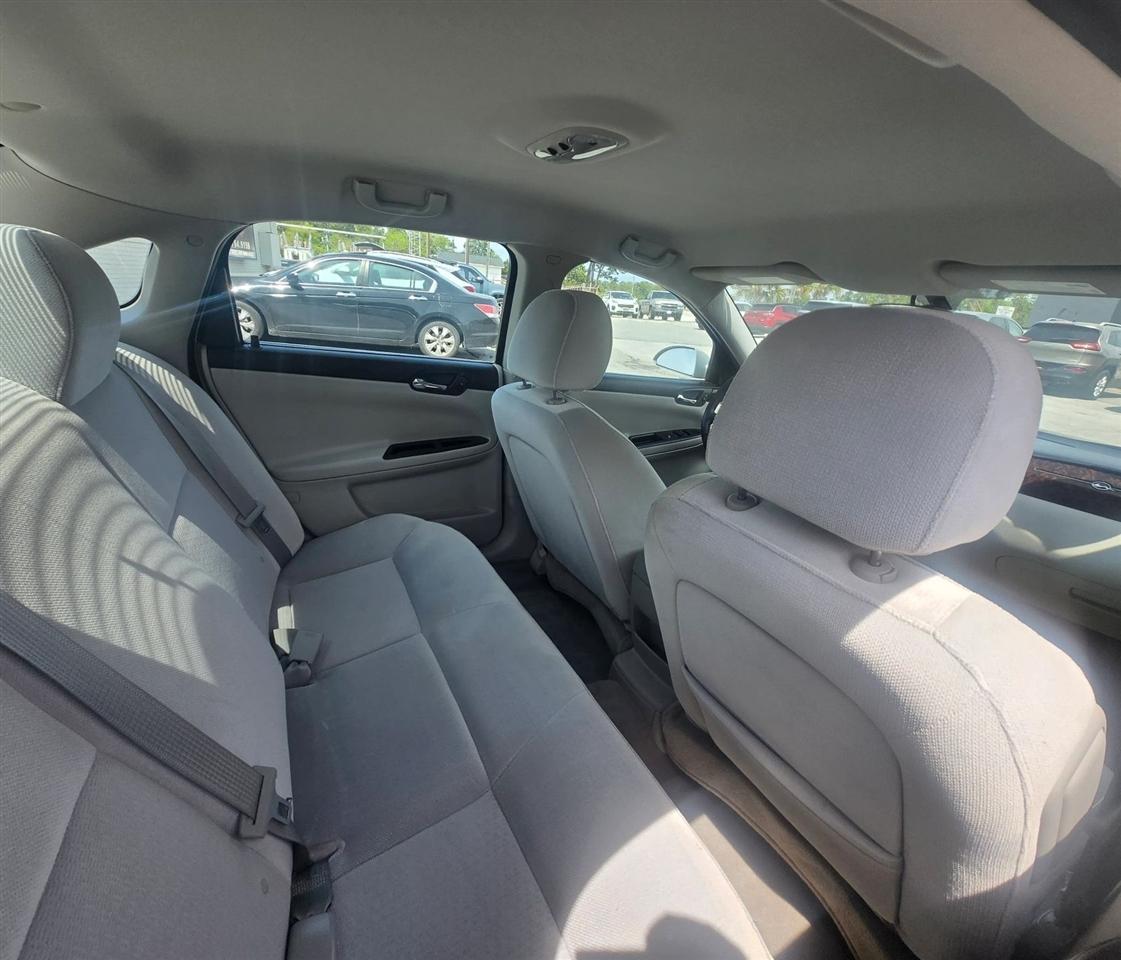 Chevrolet Impala LS (Fleet) 2012